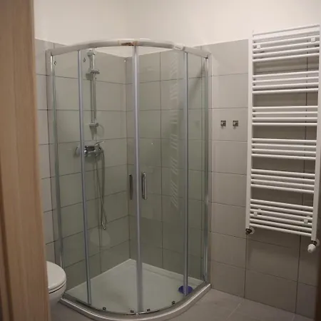 Dom Studenta Pod Jelonkiem Aparthotel